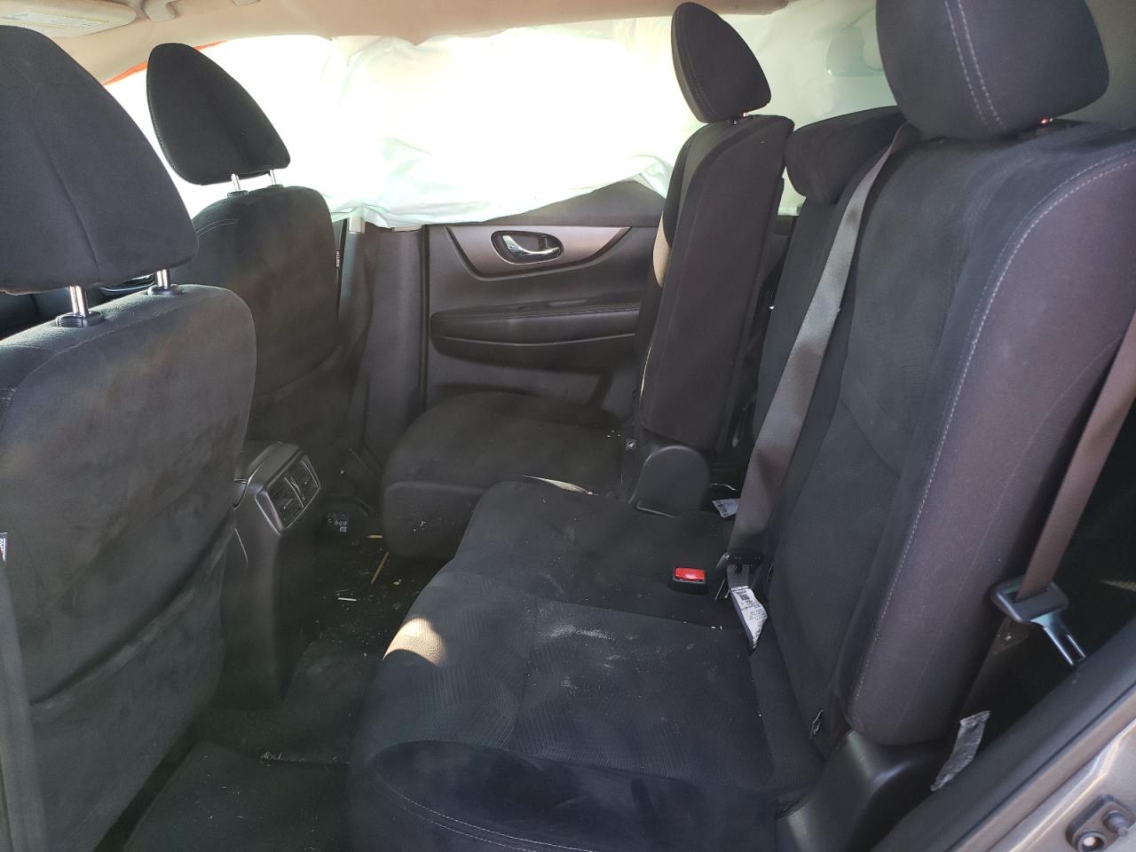 Photo 6 from auction – 2016 NISSAN ROGUE S with VIN 5N1AT2MT9GC823459