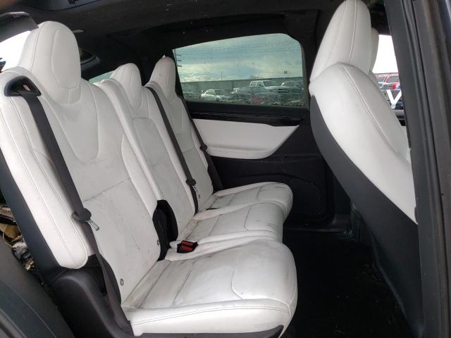 Photo 6 from auction – 2020 TESLA MODEL X with VIN 5YJXCDE24LF282169