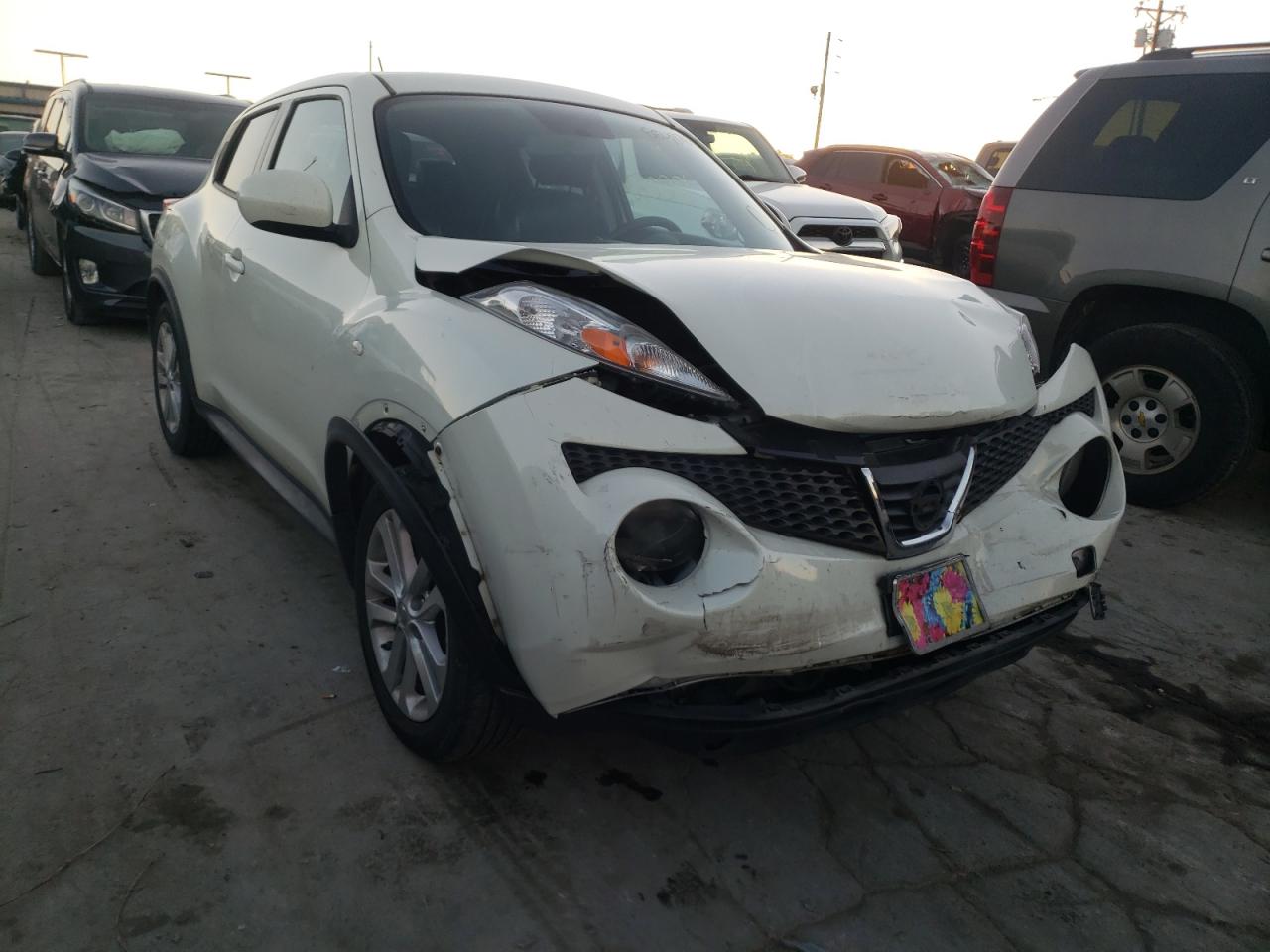 NISSAN JUKE S 2011 with VIN JN8AF5MV6BT012097 - Photo from auction