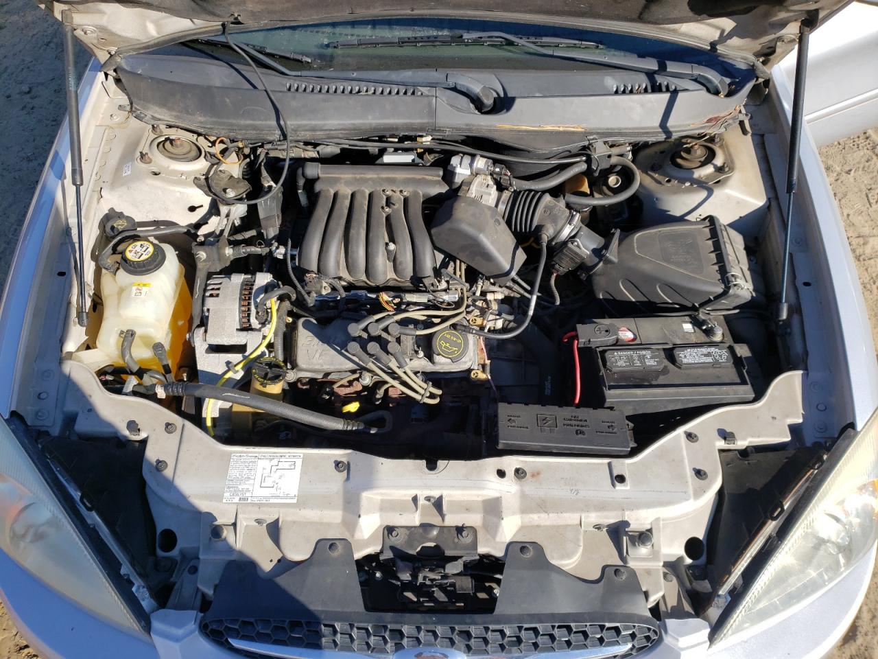 Photo 7 from auction – 2003 FORD TAURUS SES with VIN 1FAFP55U33G261932
