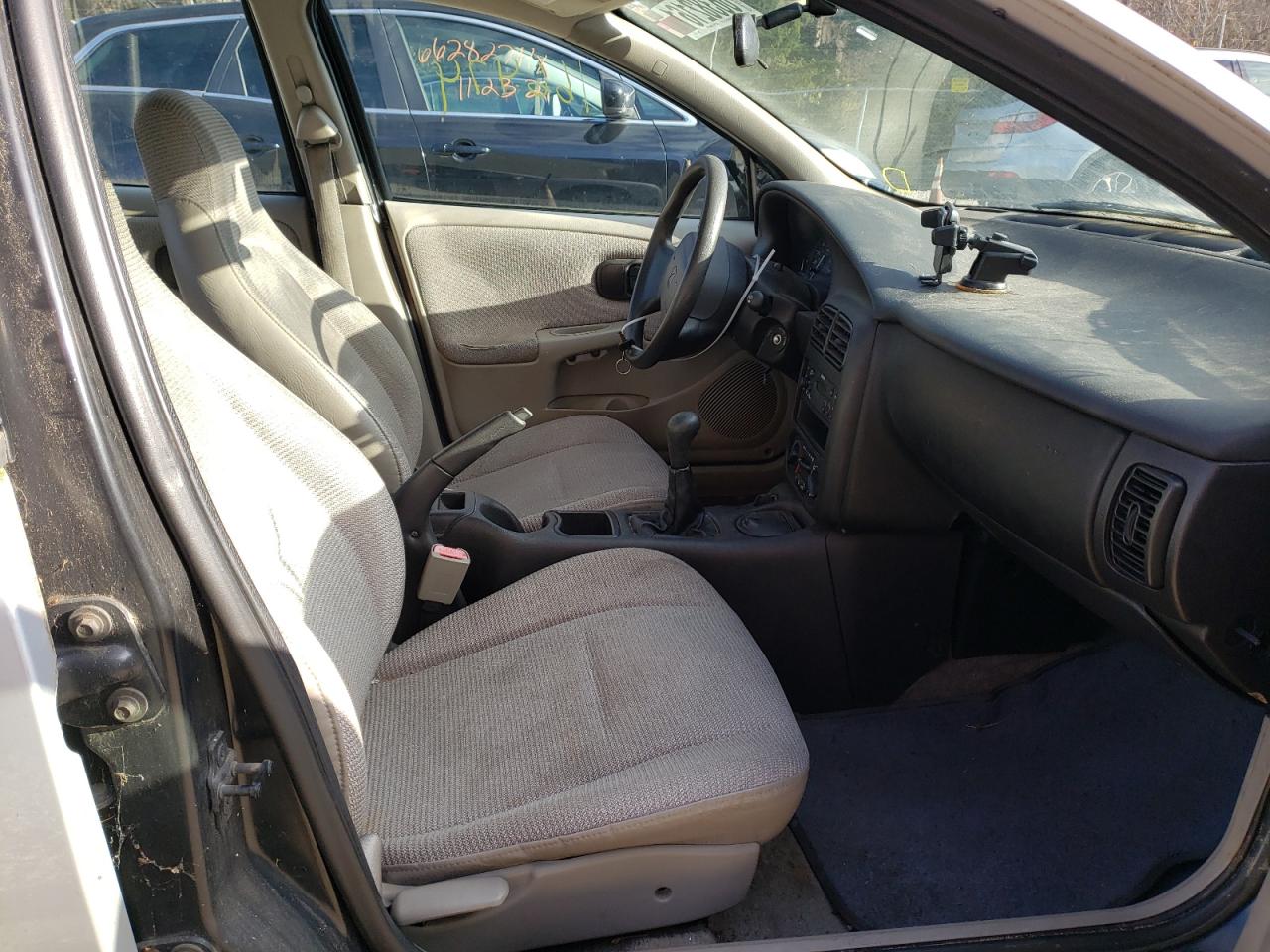 Photo 5 from auction – 2001 SATURN SL with VIN 1G8ZF52811Z226836