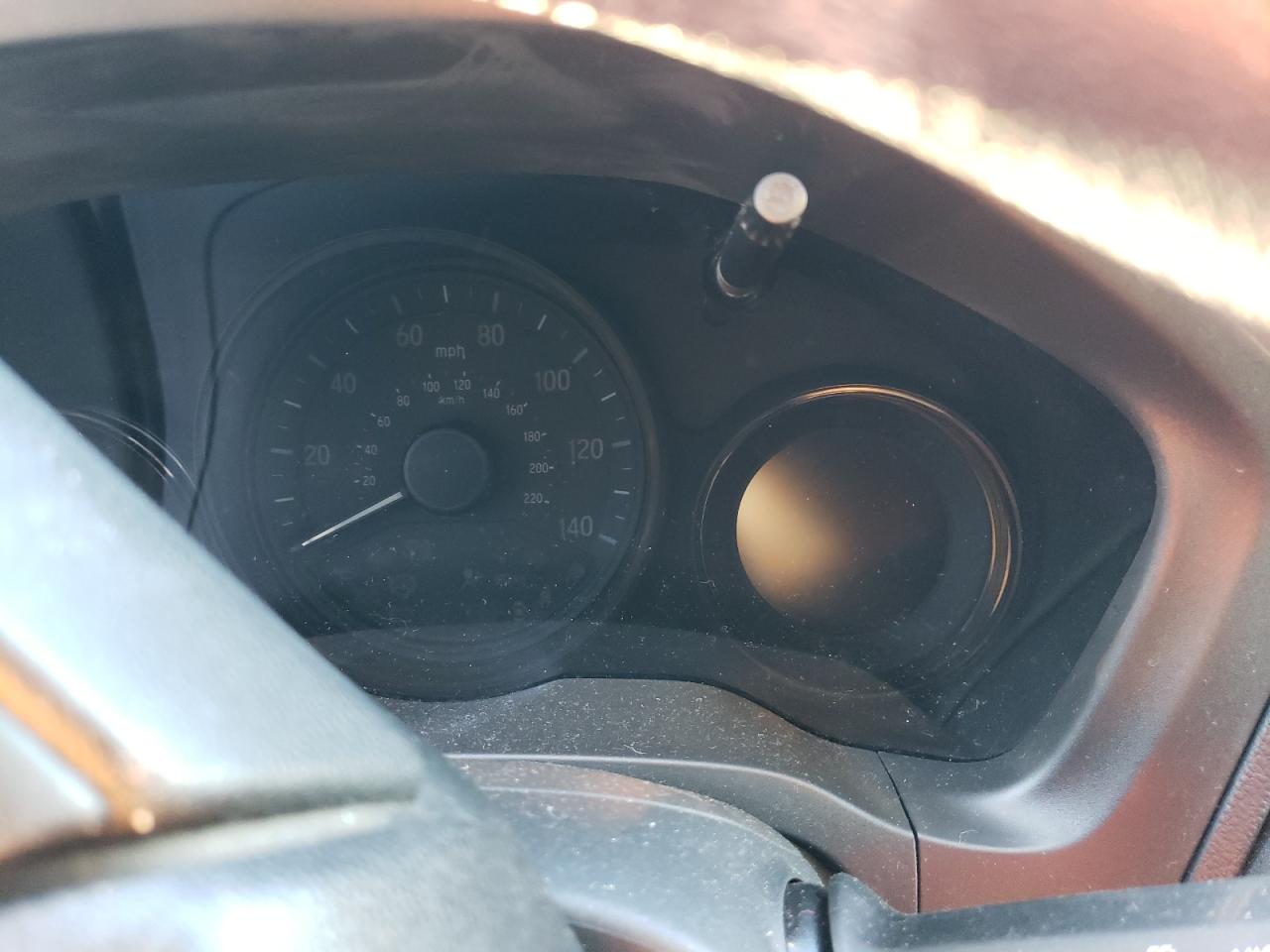 Photo 8 from auction – 2018 HONDA HR-V with VIN 3CZRU6H35JG718258