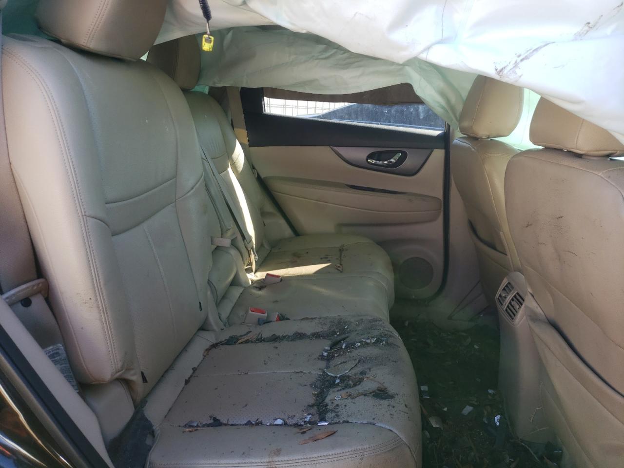 Photo 6 from auction – 2015 NISSAN ROGUE S with VIN 5N1AT2ML1FC885789