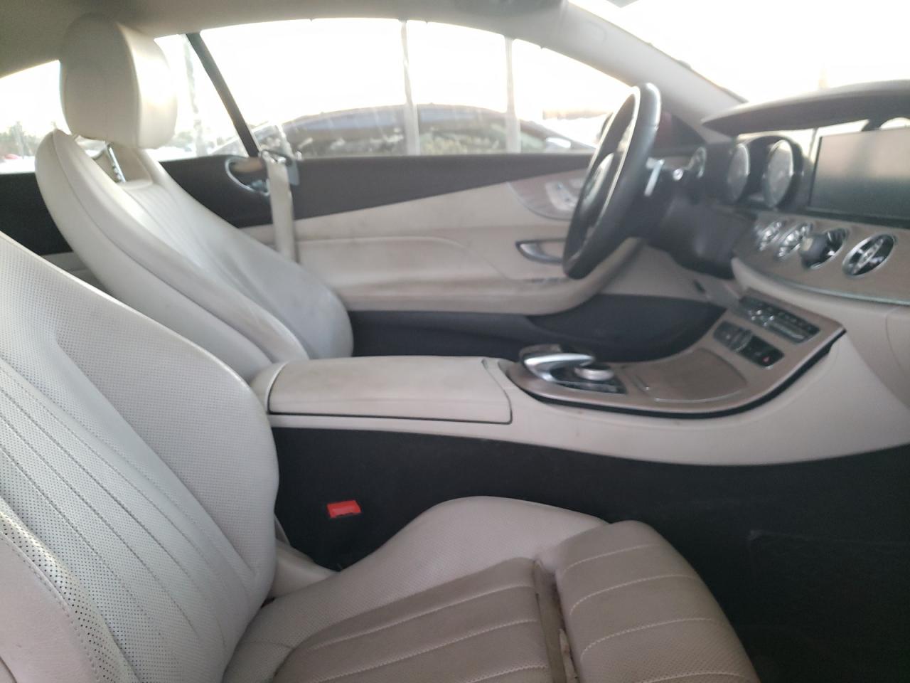 Photo 6 from auction – 2018 MERCEDES-BENZ E 400 with VIN WDD1J6FB1JF019142