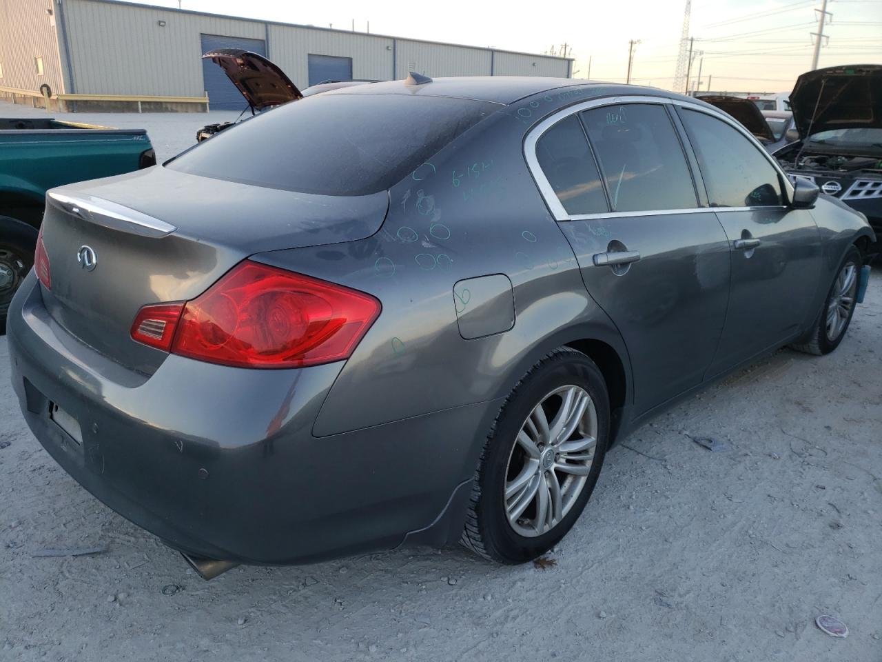 Photo 4 from auction – 2010 INFINITI G37 BASE with VIN JN1CV6AP3AM403464