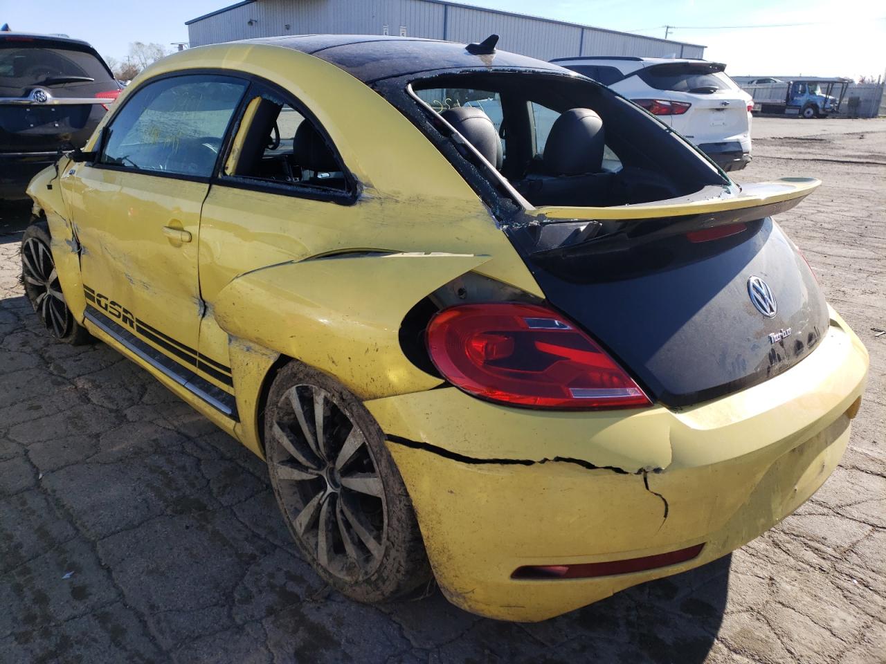 Photo 3 from auction – 2014 VOLKSWAGEN BEETLE TUR with VIN 3VWVT7AT2EM617433