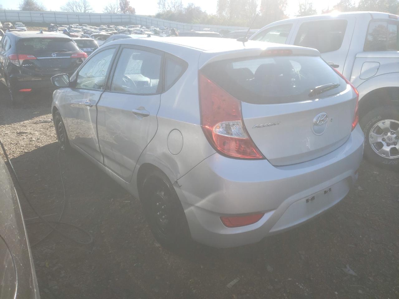 Photo 3 from auction – 2015 HYUNDAI ACCENT GS with VIN KMHCT5AE3FU219253
