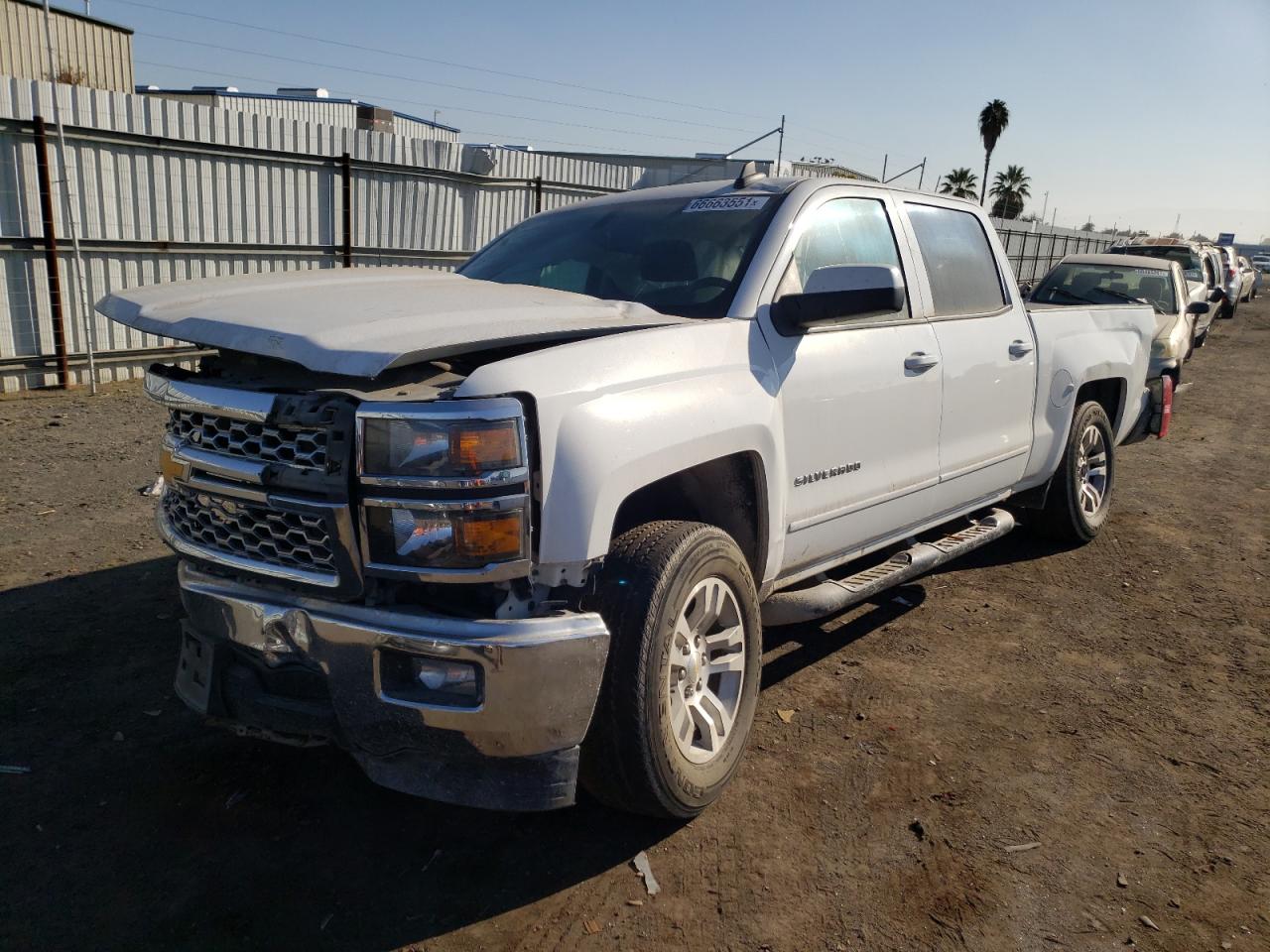 Photo 2 from auction – 2015 CHEVROLET SILVERADO with VIN 3GCPCREC2FG510013