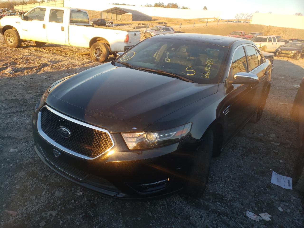 Photo 2 from auction – 2013 FORD TAURUS SHO with VIN 1FAHP2KTXDG145728