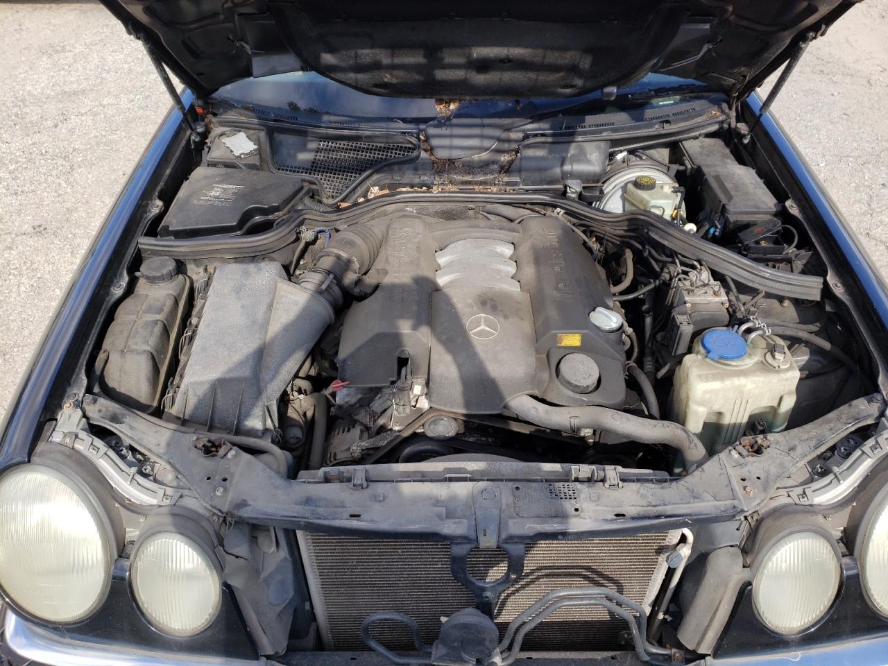Photo 7 from auction – 1999 MERCEDES-BENZ E 320 with VIN WDBJF65H5XA872634