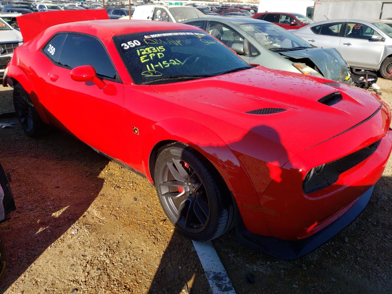 DODGE CHALLENGER 2020 with VIN 2C3CDZFJ9LH210493 - Photo from auction