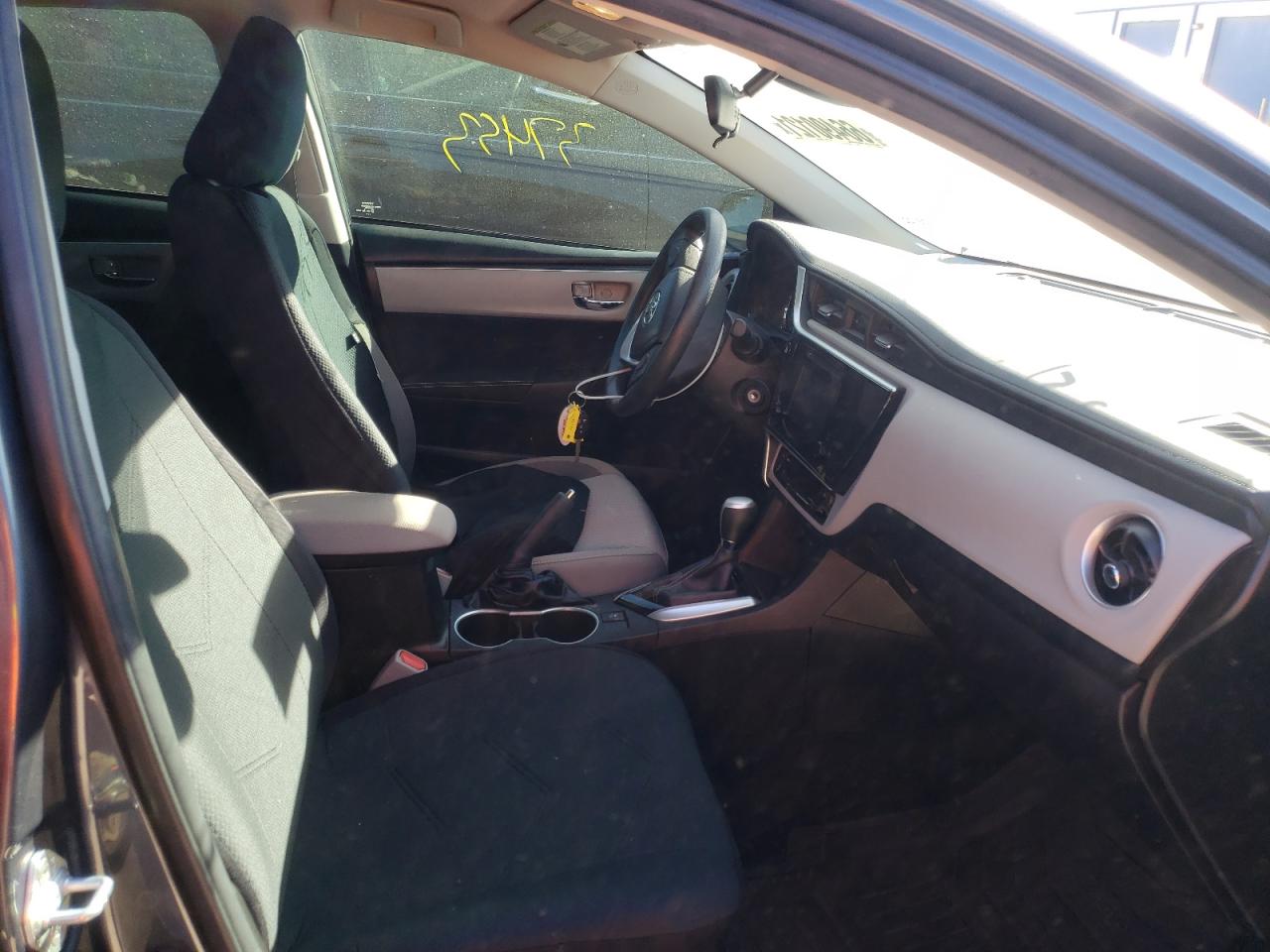 Photo 5 from auction – 2019 TOYOTA COROLLA L with VIN 5YFBURHE5KP947710