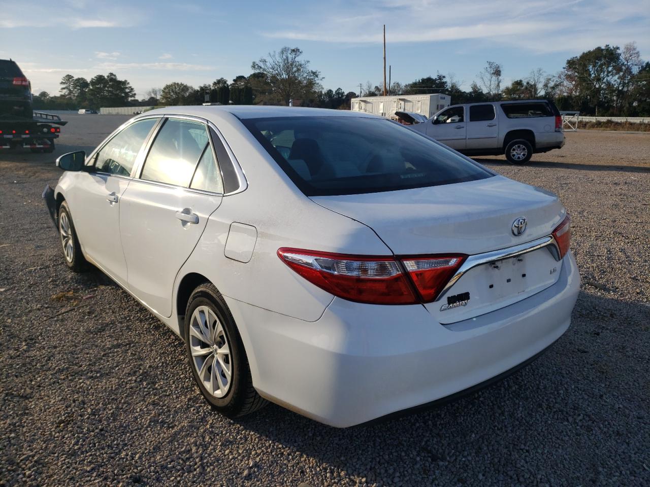 Photo 3 from auction – 2016 TOYOTA CAMRY LE with VIN 4T4BF1FK7GR567851