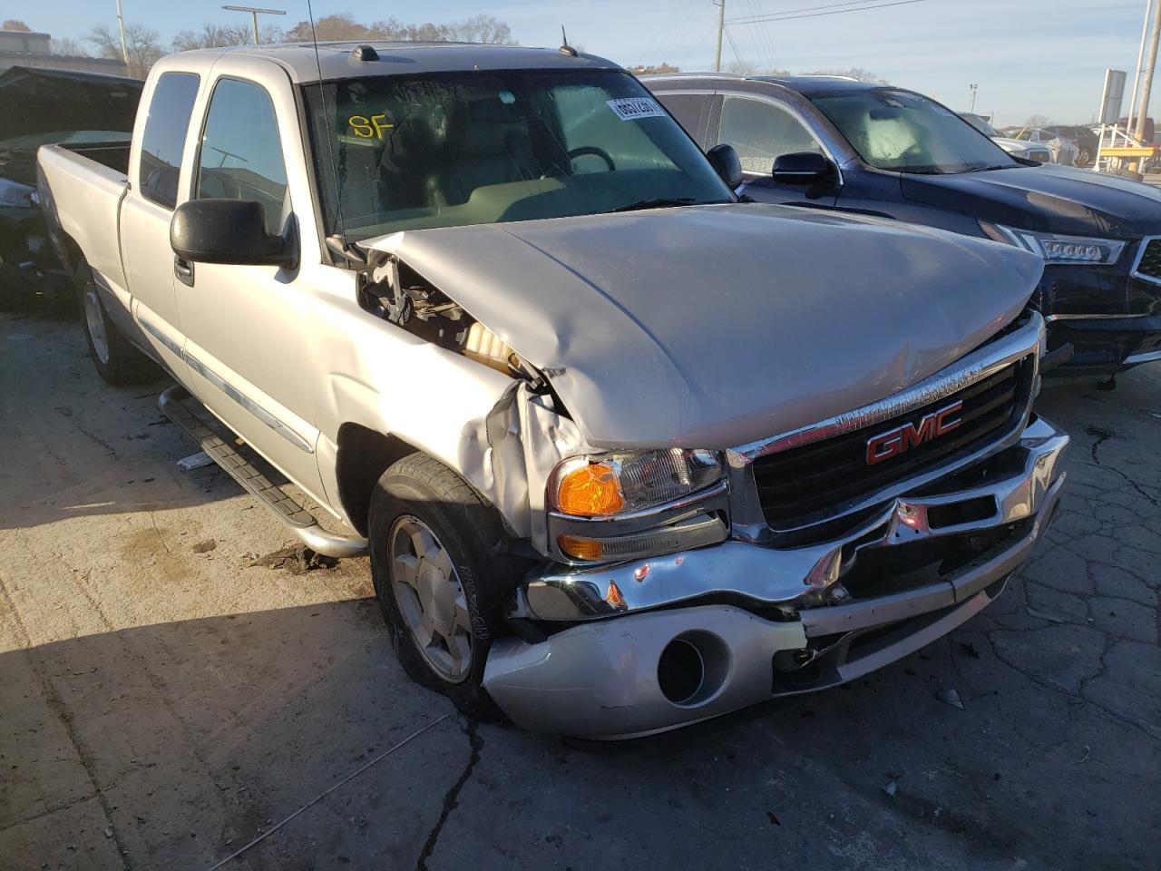 GMC NEW SIERRA 2005 with VIN 2GTEC19T151359403 - Photo from auction
