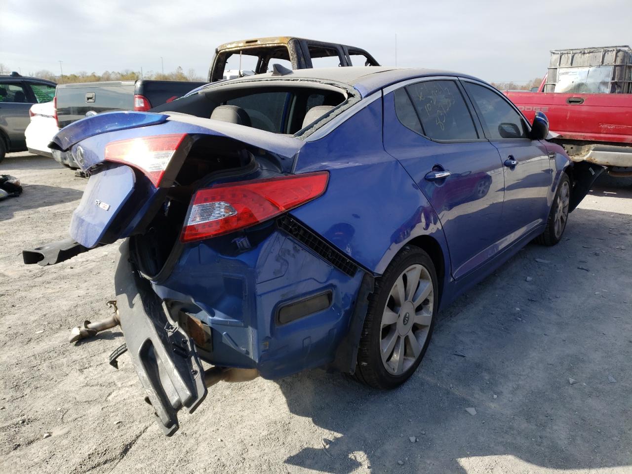 Photo 4 from auction – 2013 KIA OPTIMA SX with VIN 5XXGR4A60DG216756