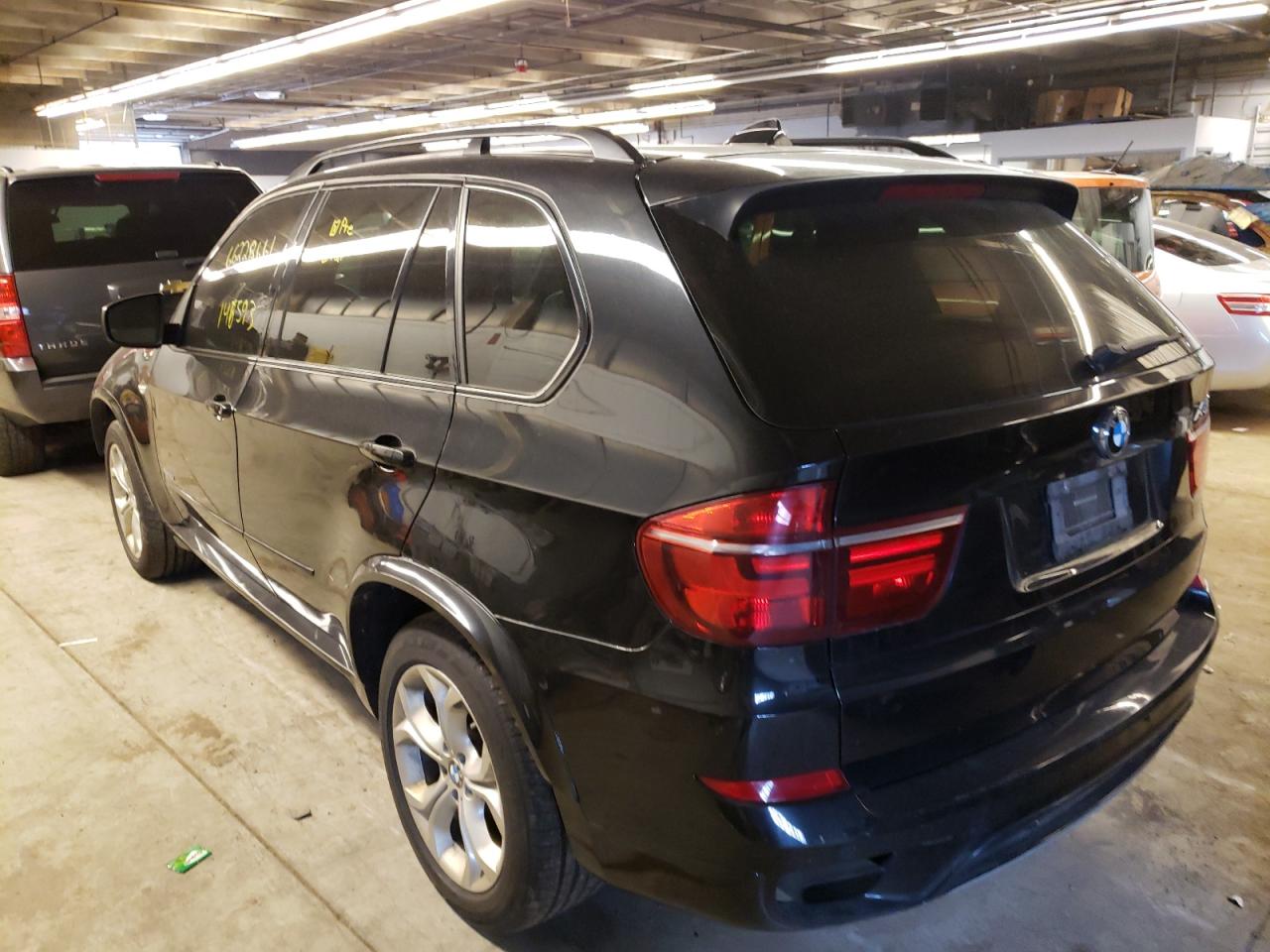 Photo 3 from auction – 2011 BMW X5 XDRIVE5 with VIN 5UXZV8C52BL418672
