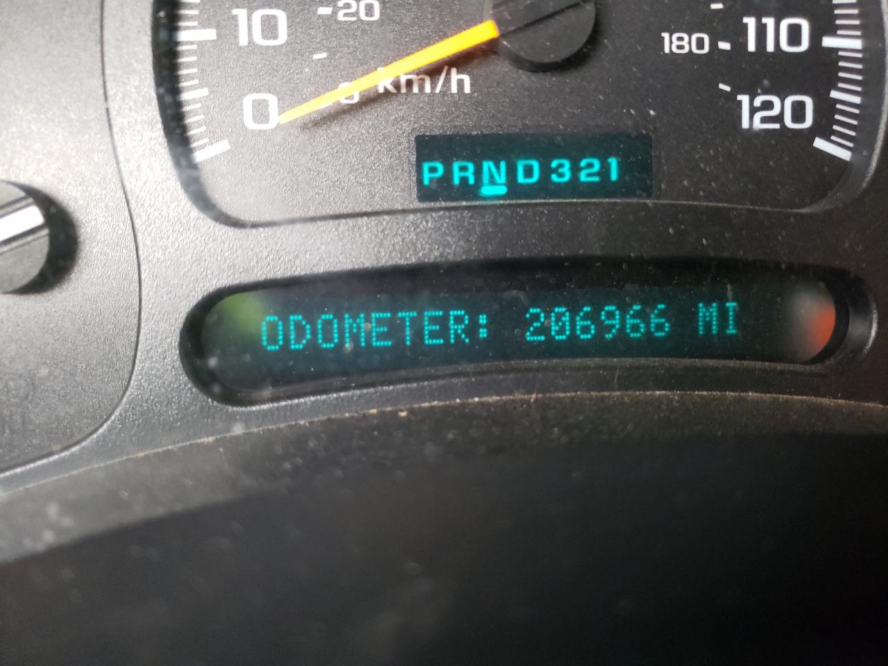 Photo 8 from auction – 2004 GMC SIERRA K25 with VIN 1GTHK29U34E257578