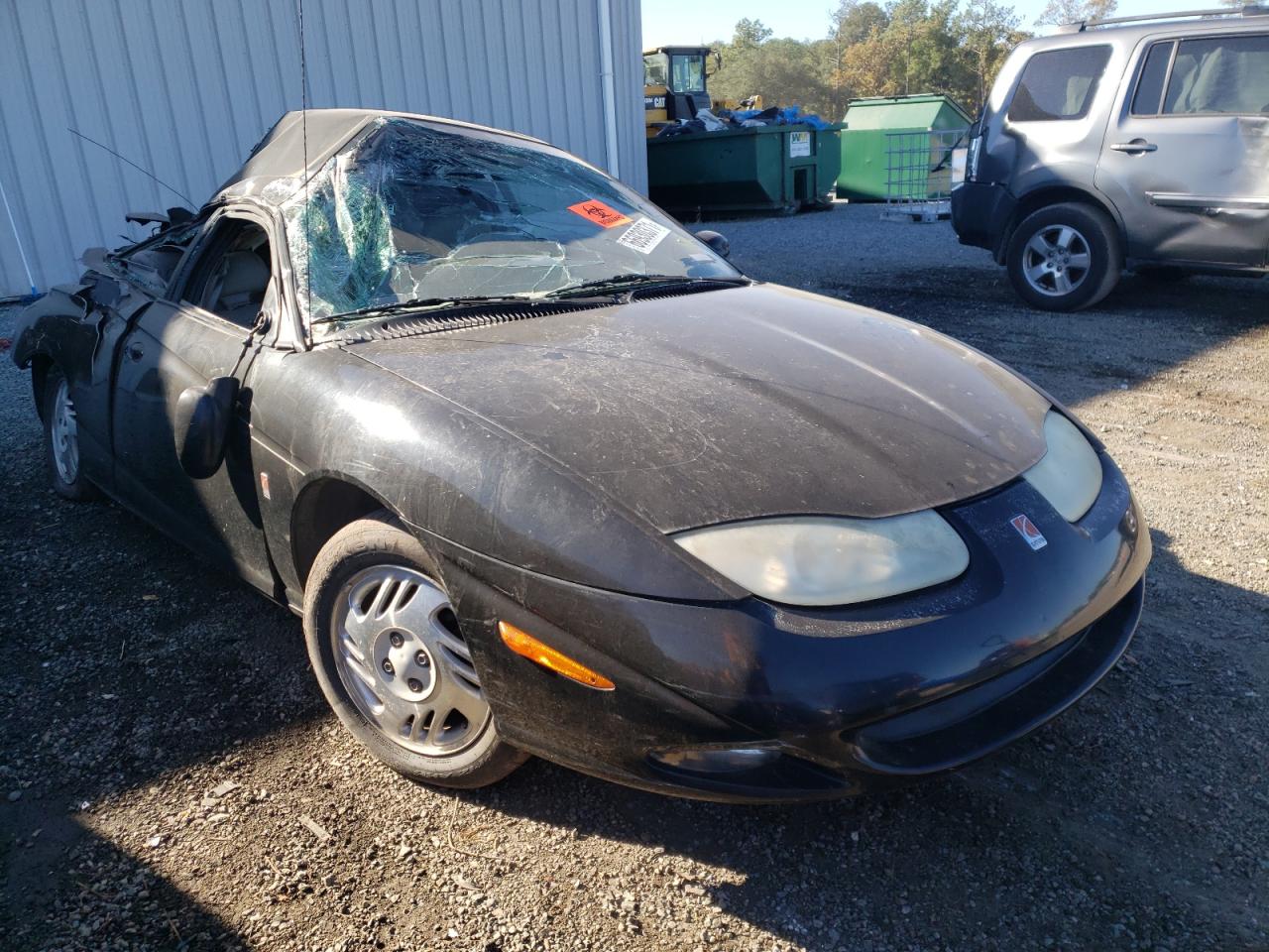 SATURN SC2 2001 with VIN 1G8ZY12781Z235107 - Photo from auction