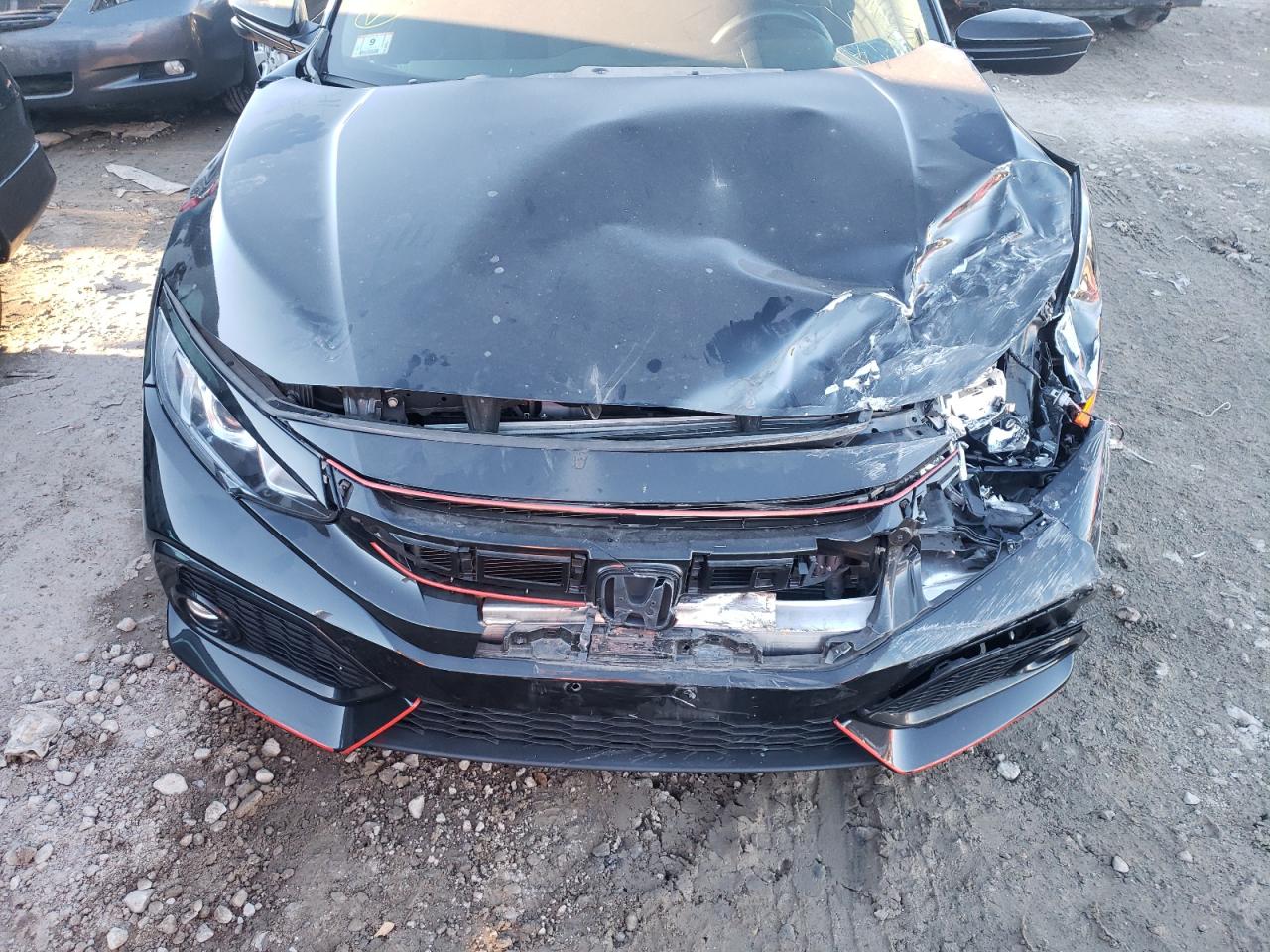 Photo 9 from auction – 2018 HONDA CIVIC SI with VIN 2HGFC3A54JH754059