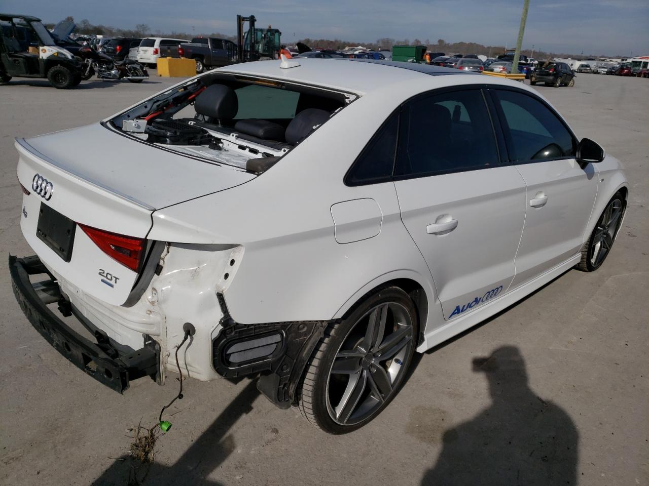 Photo 4 from auction – 2016 AUDI A3 PREMIUM with VIN WAUA7GFF8G1069539