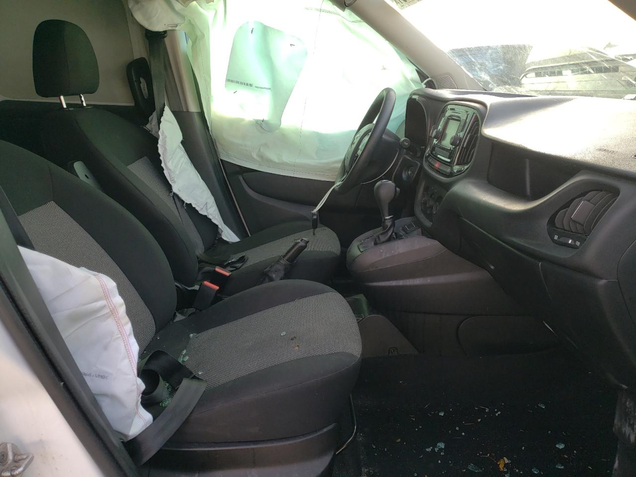Photo 5 from auction – 2019 RAM PROMASTER with VIN ZFBHRFAB0K6M88798