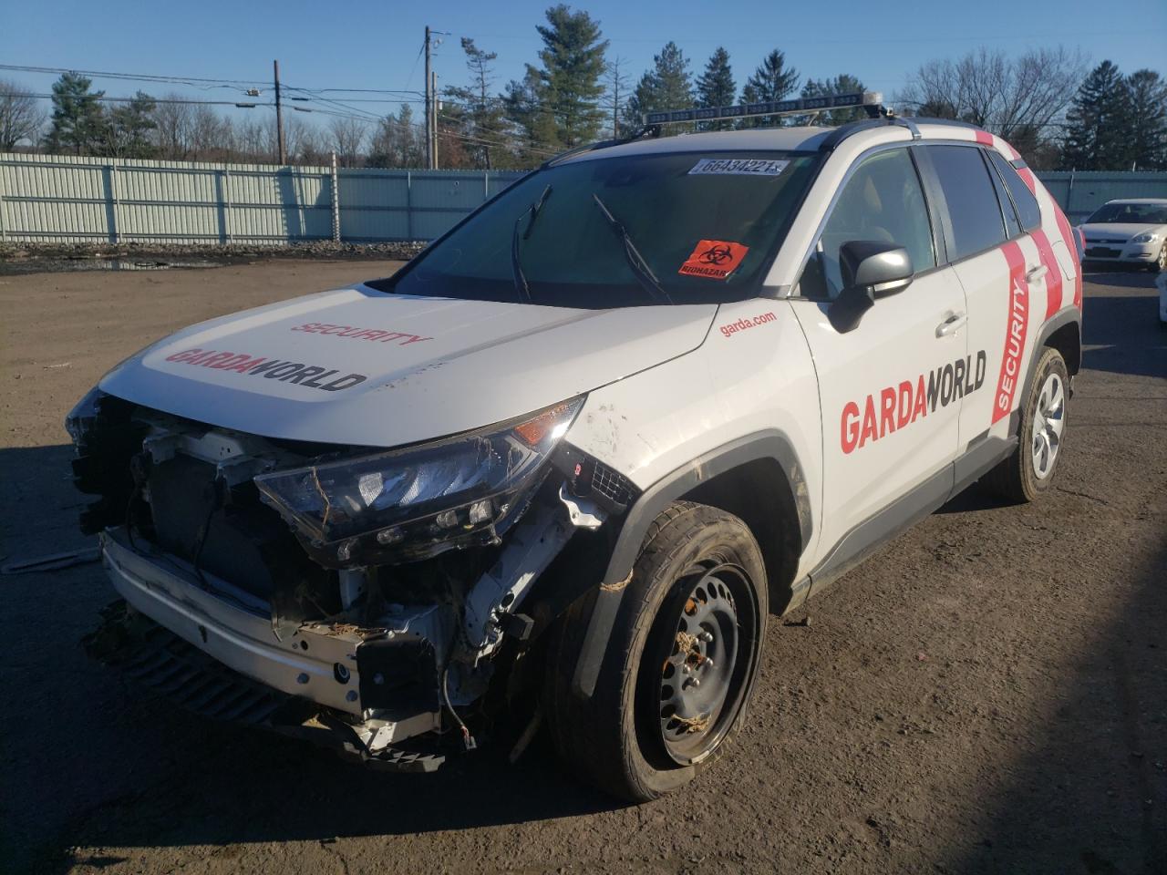Photo 2 from auction – 2019 TOYOTA RAV4 LE with VIN JTMF1RFV0KD046583