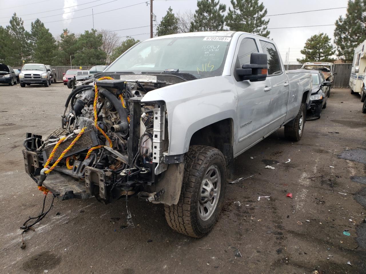 Photo 2 from auction – 2018 CHEVROLET SILVERADO with VIN 1GC1KVEY3JF200430