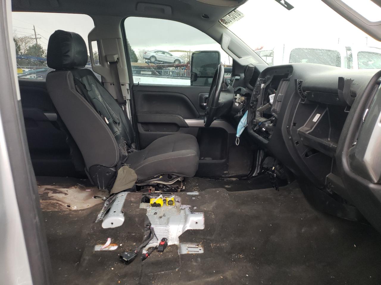 Photo 5 from auction – 2018 CHEVROLET SILVERADO with VIN 1GC1KVEY3JF200430