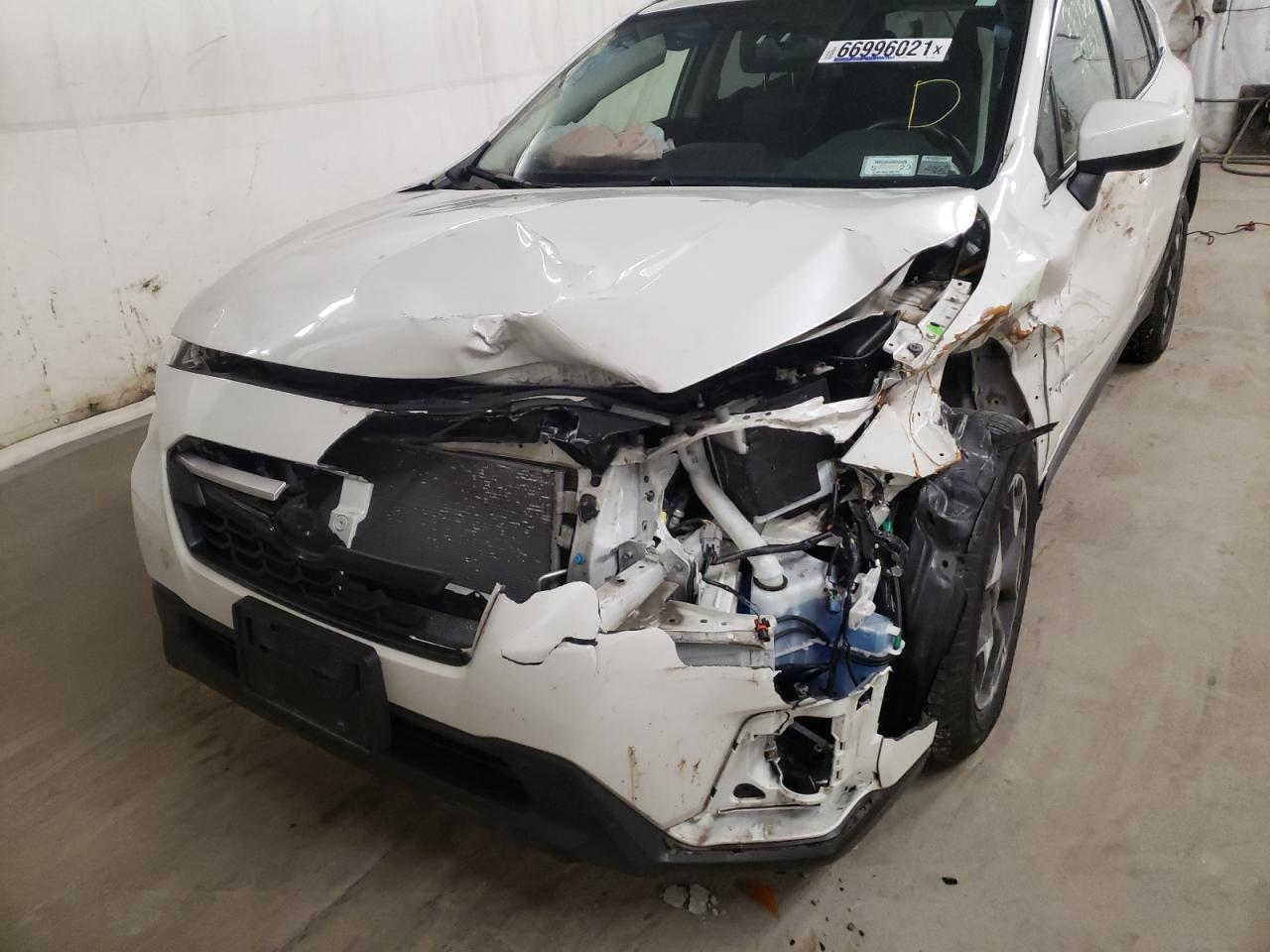 Photo 9 from auction – 2019 SUBARU CROSSTREK with VIN JF2GTACCXK8303942