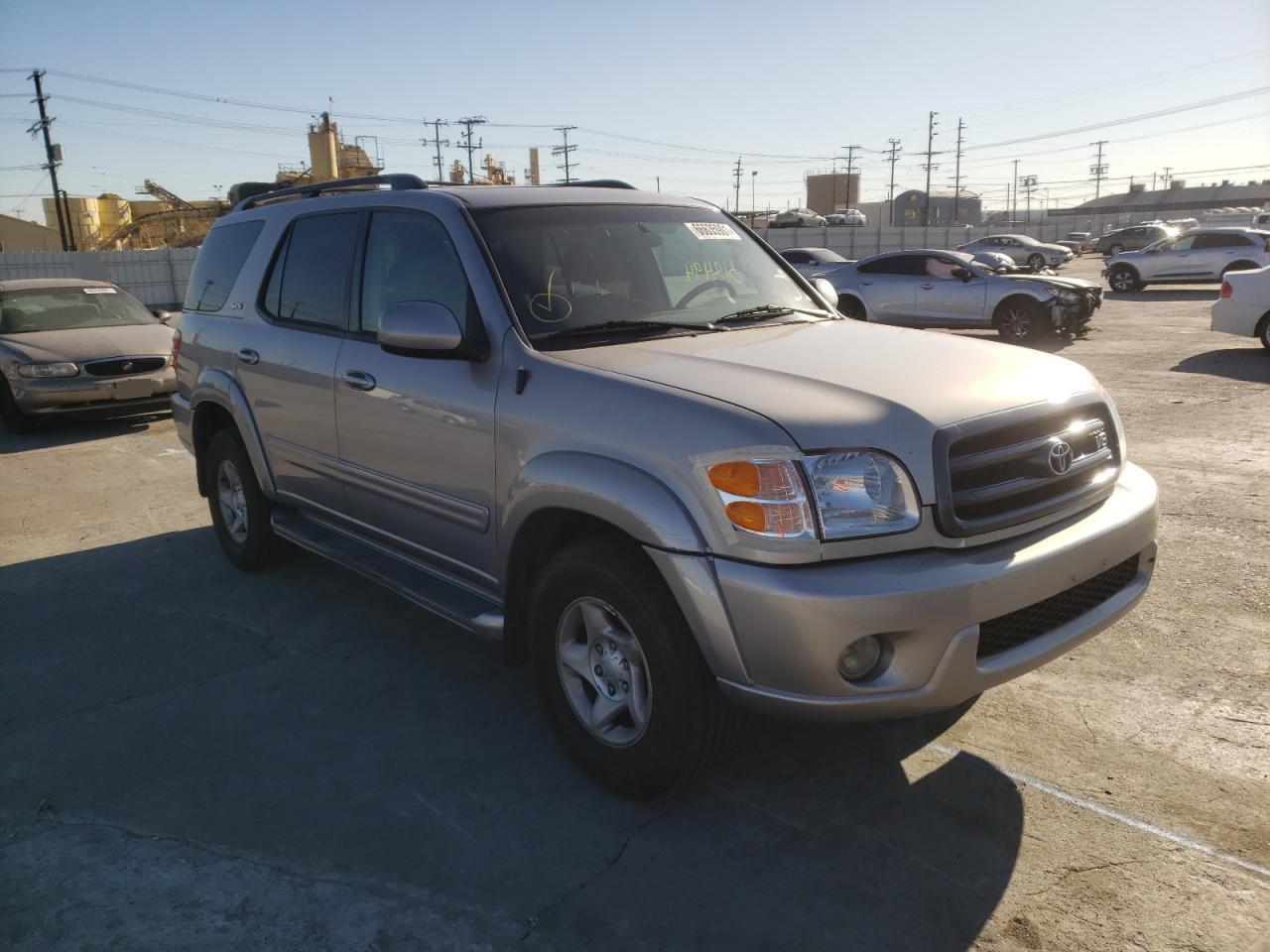 TOYOTA SEQUOIA SR 2002 with VIN 5TDZT34A02S076014 - Photo from auction