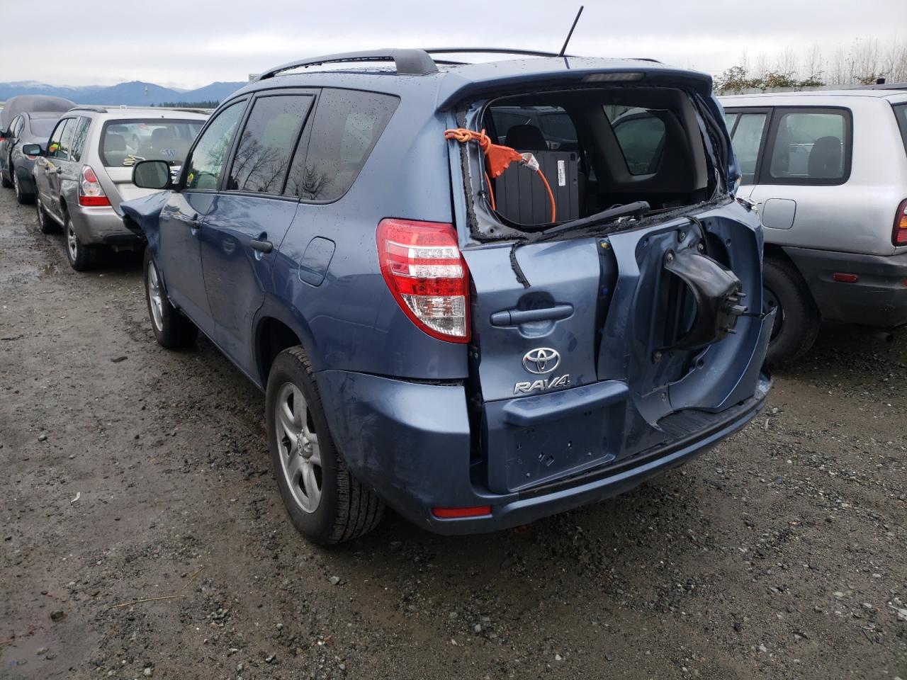 Photo 3 from auction – 2011 TOYOTA RAV4 with VIN 2T3BF4DV6BW152156