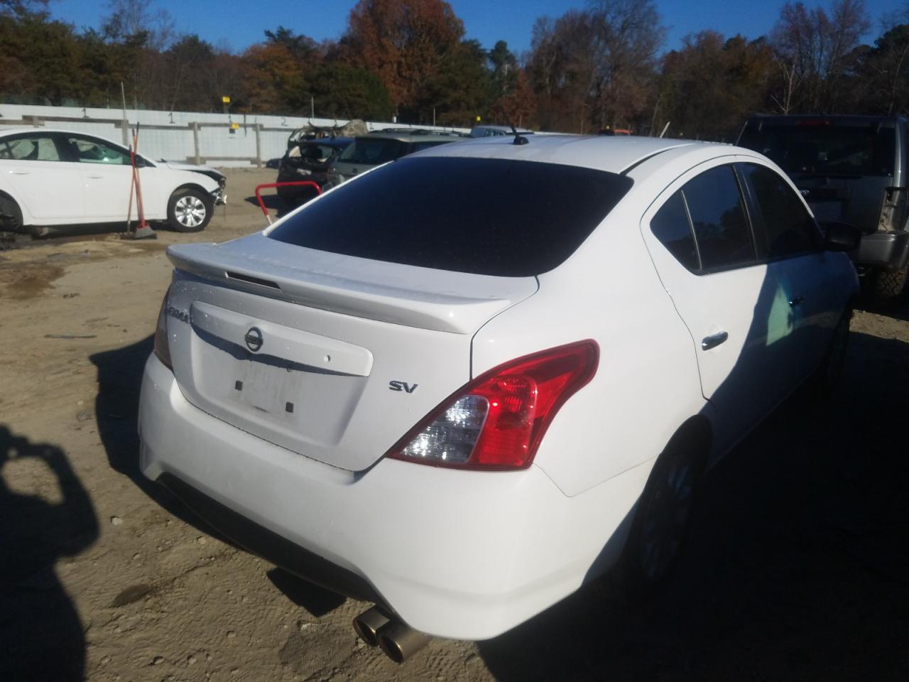 Photo 4 from auction – 2017 NISSAN VERSA S with VIN 3N1CN7APXHL839867