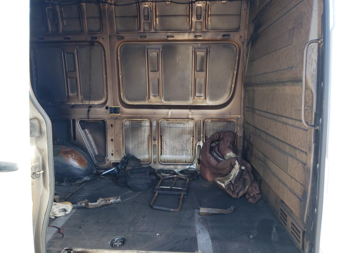 Photo 6 from auction – 2018 FREIGHTLINER SPRINTER 2 with VIN WD3PE7CD9JP620503