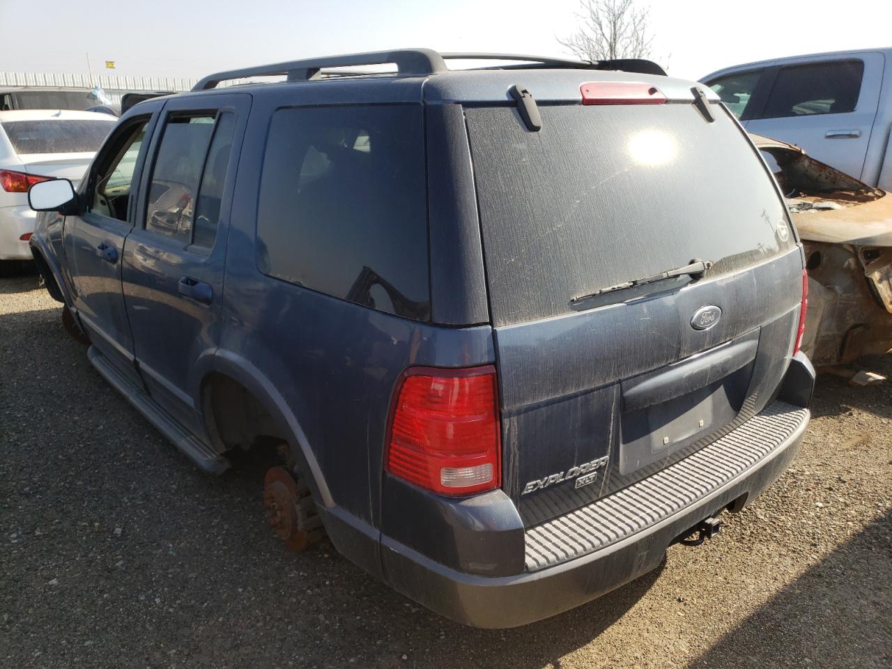 Photo 3 from auction – 2002 FORD EXPLORER X with VIN 1FMZU63E22UC79951