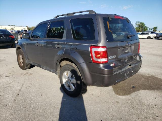 Foto 3 de la subasta – 2010 FORD ESCAPE XLS con VIN 1FMCU0C7XAKB88005