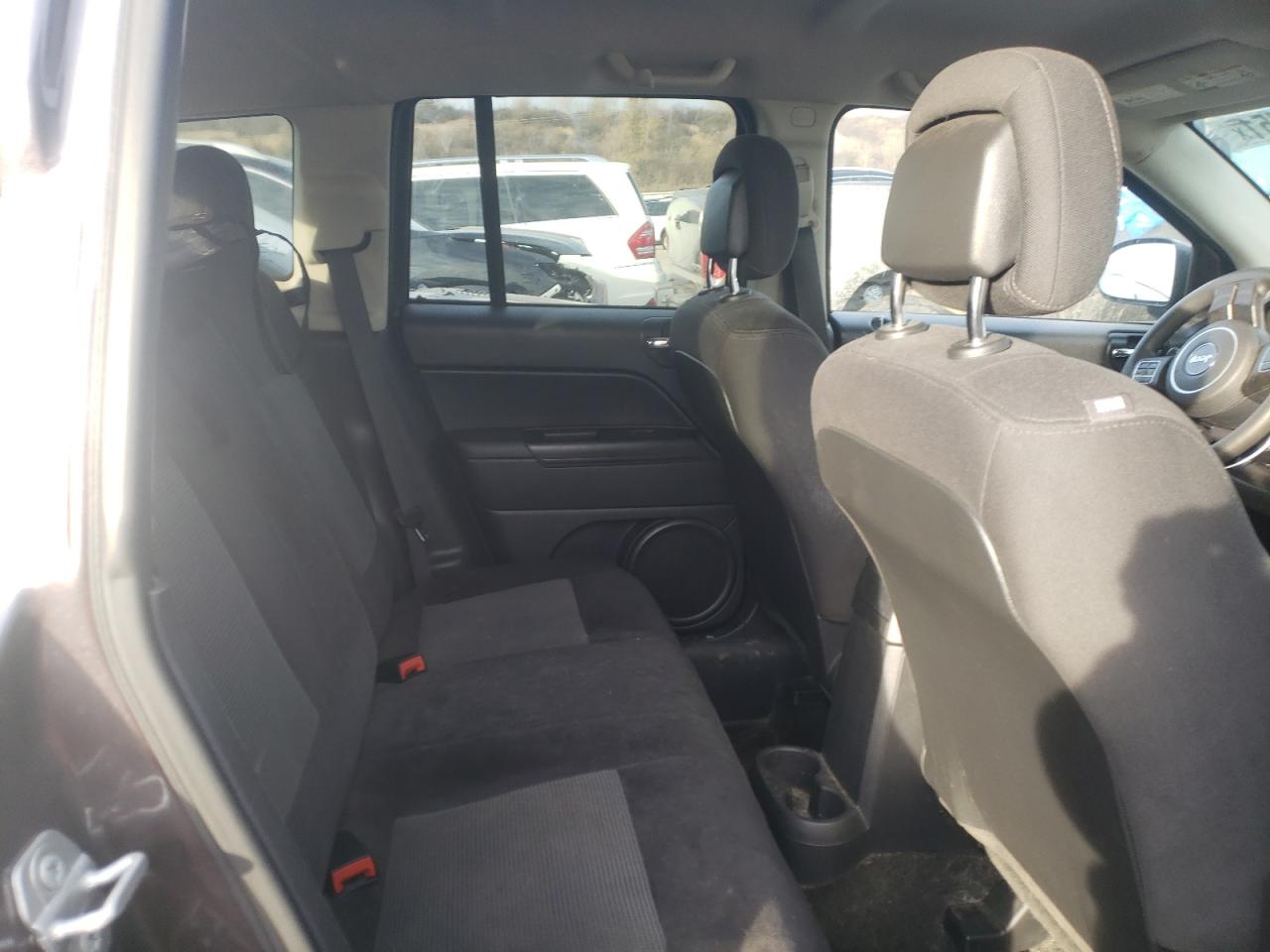 Photo 6 from auction – 2015 JEEP COMPASS SP with VIN 1C4NJDBB5FD395318