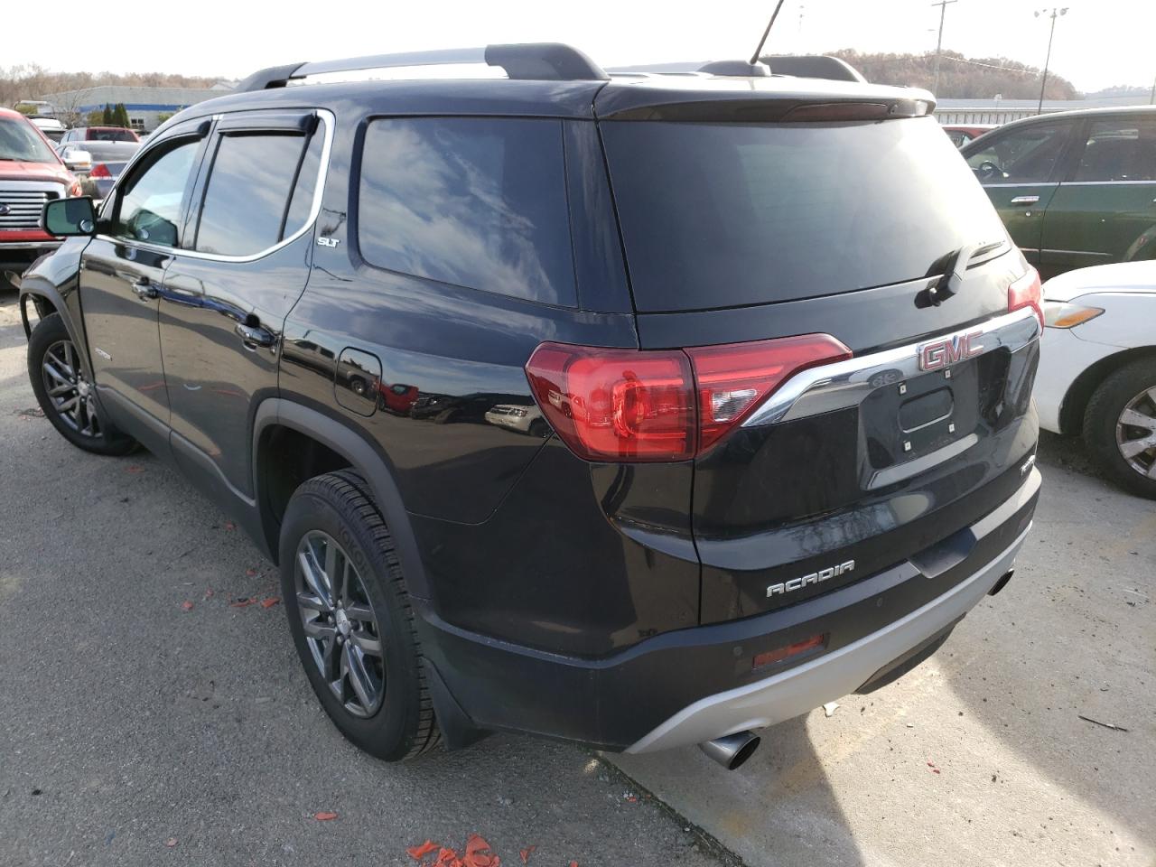 Photo 3 from auction – 2017 GMC ACADIA SLT with VIN 1GKKNULS2HZ151383