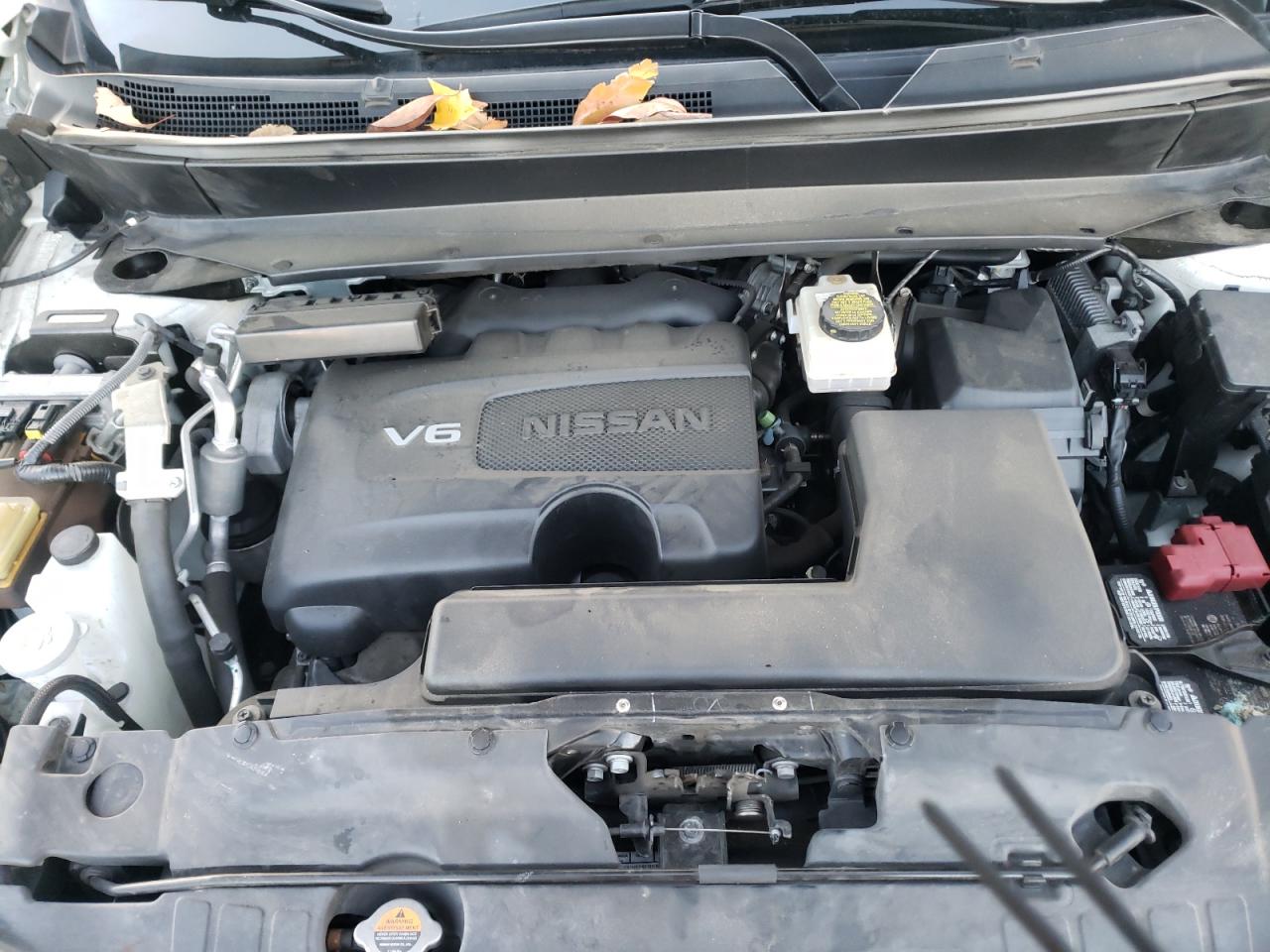 Photo 7 from auction – 2017 NISSAN PATHFINDER with VIN 5N1DR2MM3HC678778