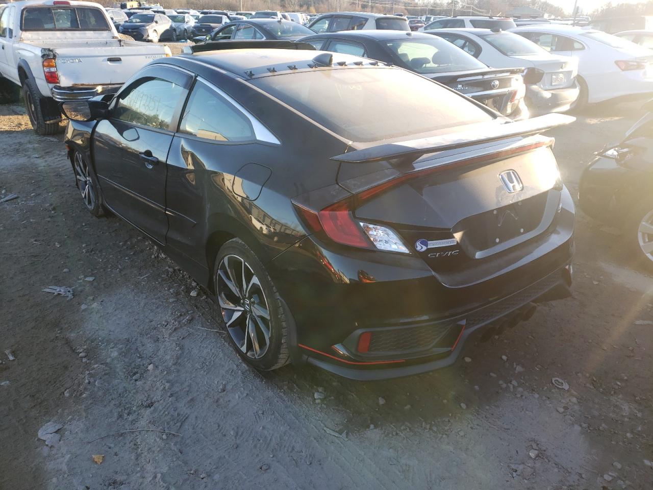 Photo 3 from auction – 2018 HONDA CIVIC SI with VIN 2HGFC3A54JH754059