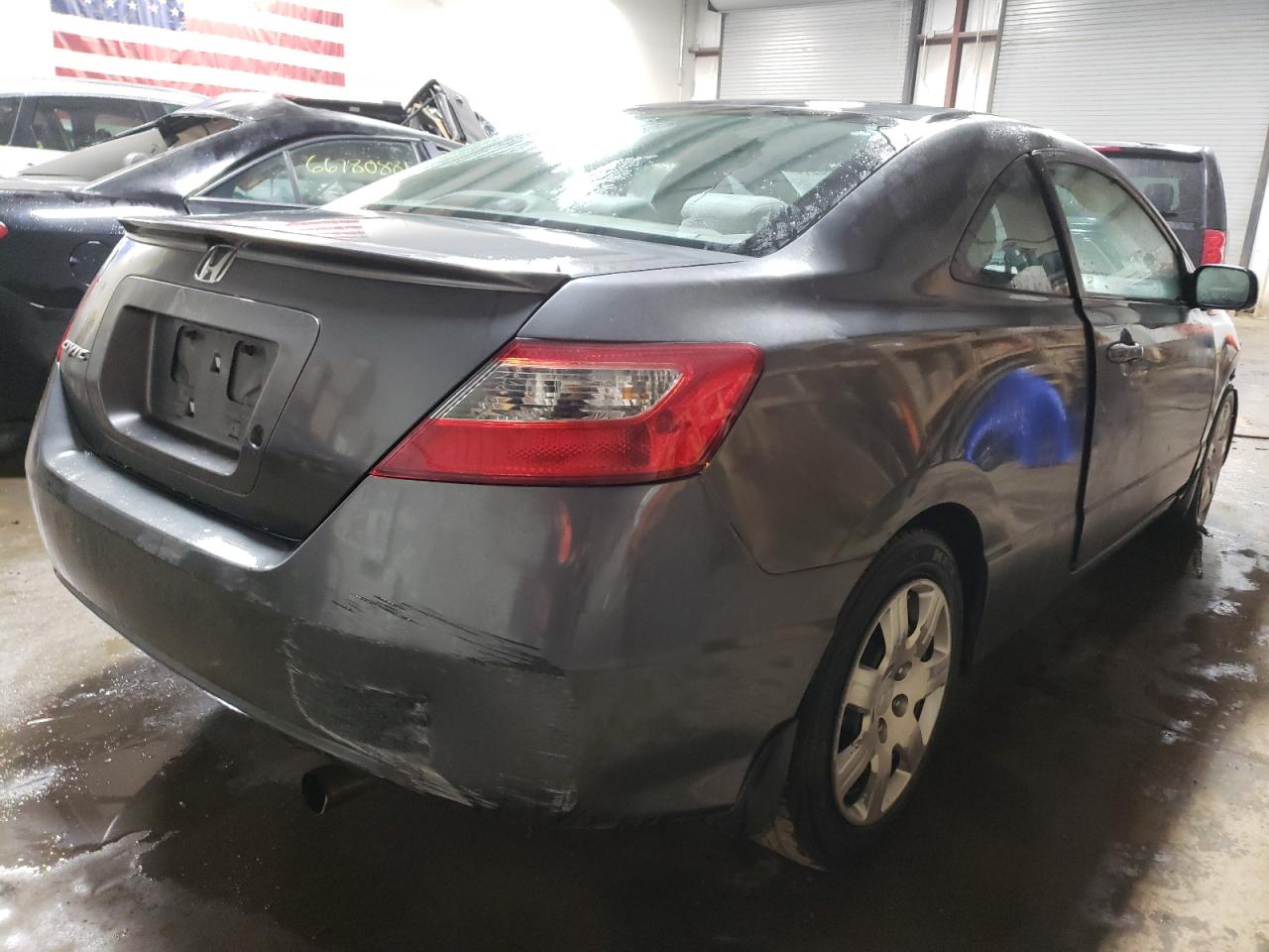 Photo 4 from auction – 2010 HONDA CIVIC LX with VIN 2HGFG1B60AH501577