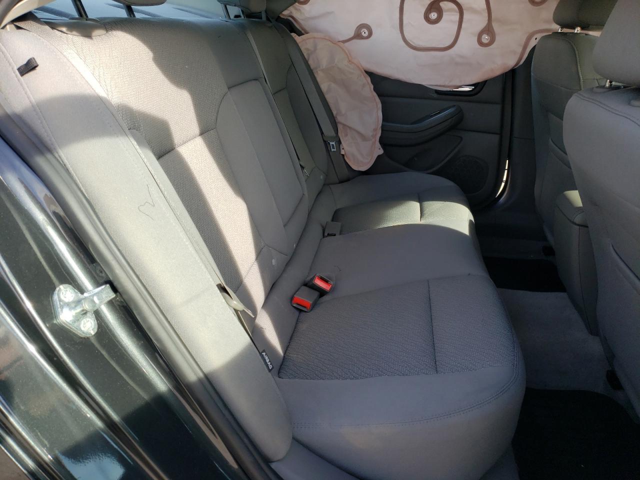Photo 6 from auction – 2016 CHEVROLET MALIBU LIM with VIN 1G11B5SAXGU115878