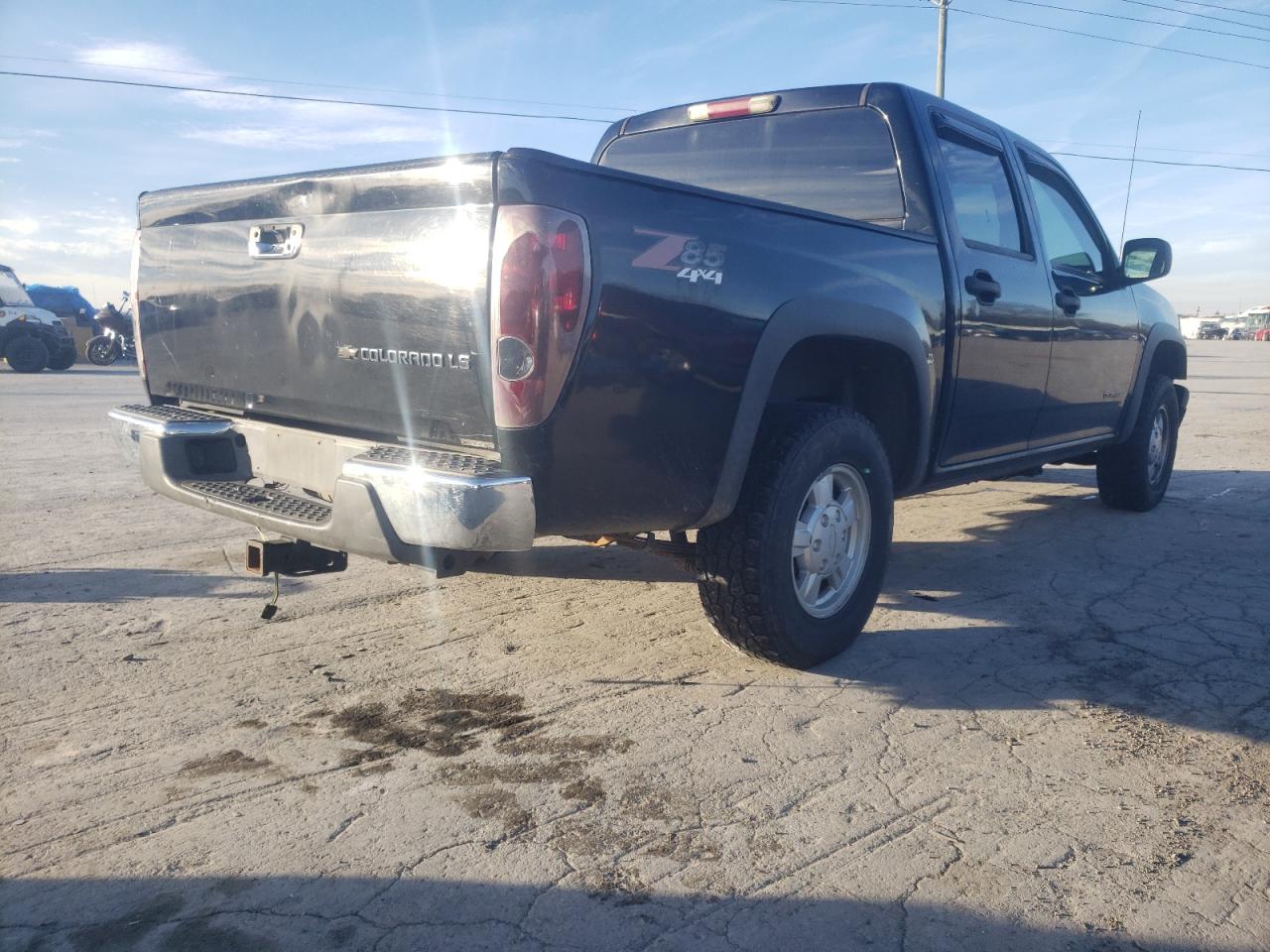 Photo 4 from auction – 2005 CHEVROLET COLORADO with VIN 1GCDT136558117032