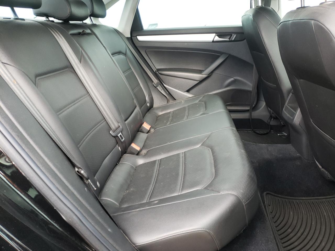 Photo 6 from auction – 2012 VOLKSWAGEN PASSAT SE with VIN 1VWBP7A39CC109191