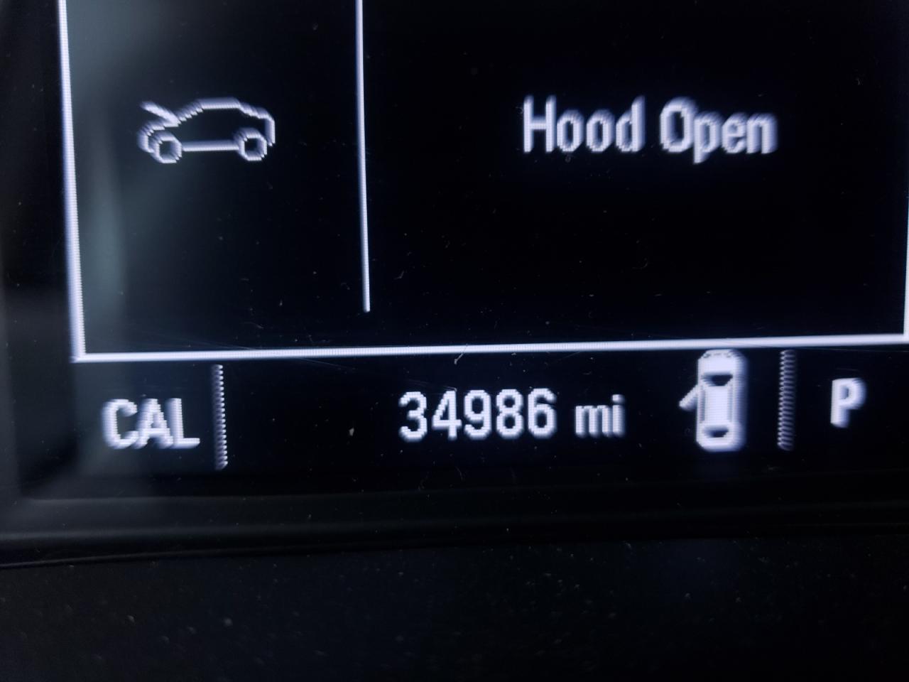 Photo 8 from auction – 2017 CHEVROLET CRUZE LT with VIN 3G1BE6SM2HS594004