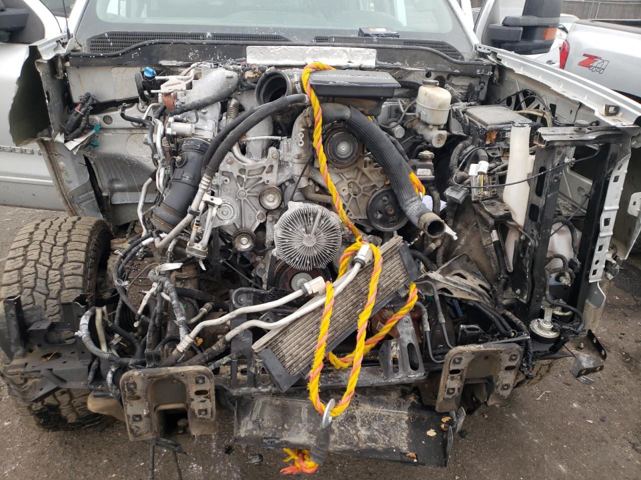 Photo 7 from auction – 2018 CHEVROLET SILVERADO with VIN 1GC1KVEY3JF200430