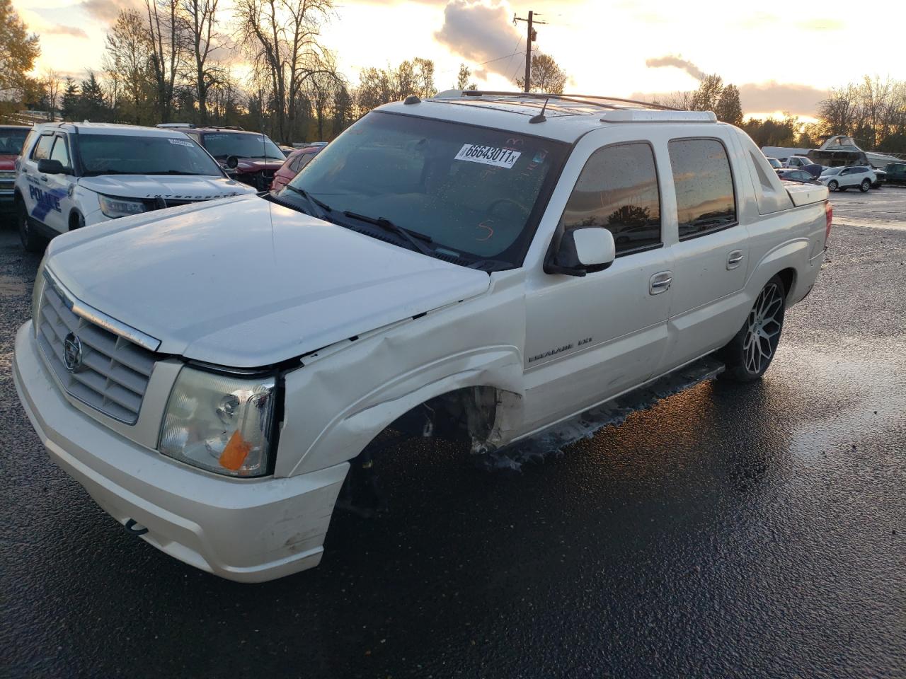 Photo 2 from auction – 2004 CADILLAC ESCALADE E with VIN 3GYEK62N34G320498