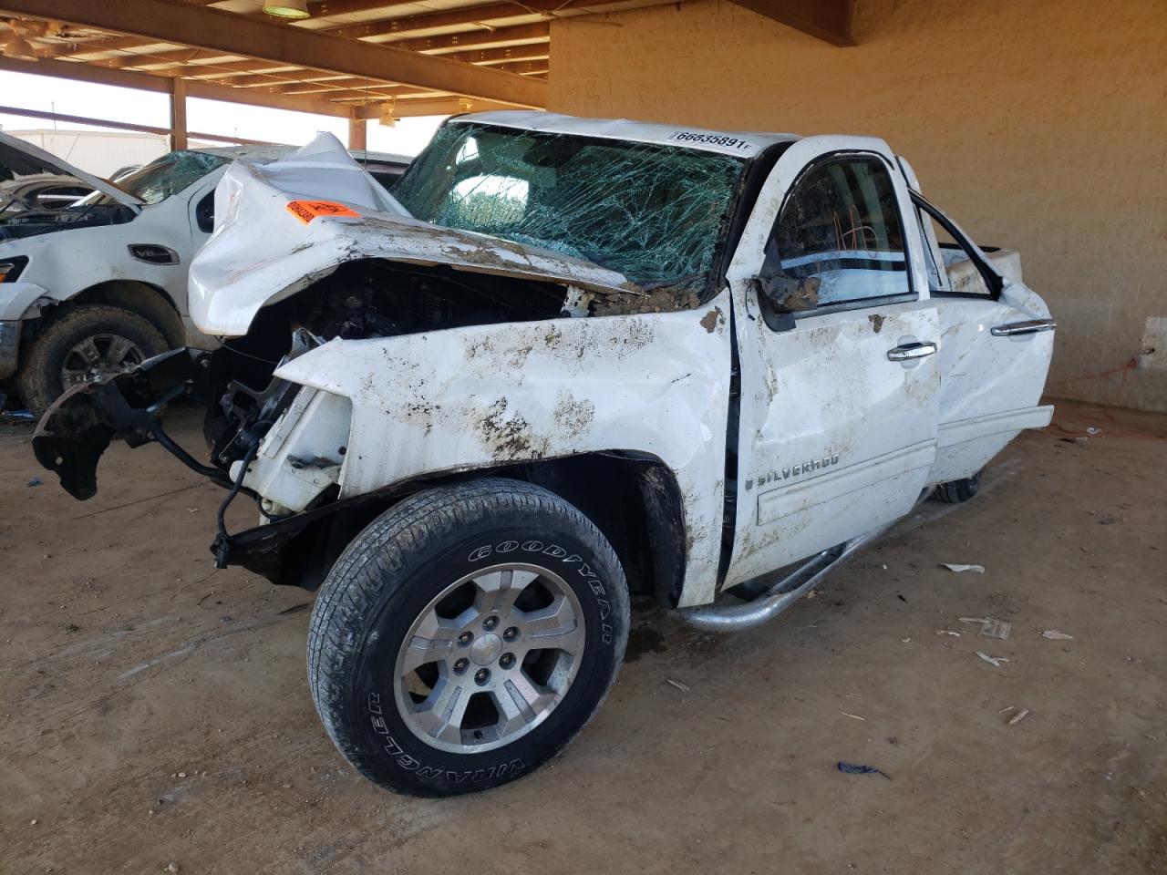 Photo 2 from auction – 2009 CHEVROLET SILVERADO with VIN 2GCEC23C291135657