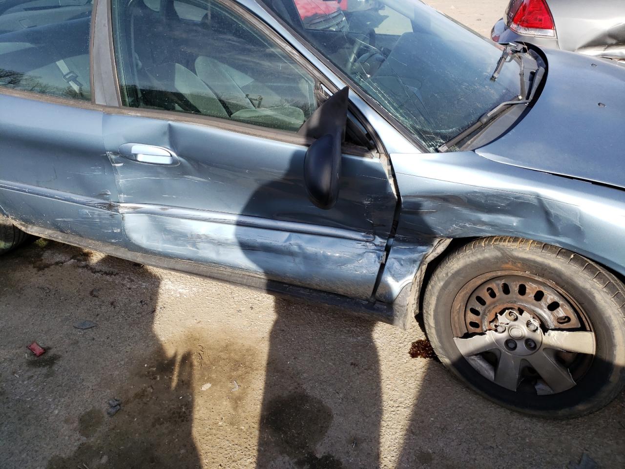 Photo 9 from auction – 2005 FORD TAURUS SE with VIN 1FAFP53U35A113689