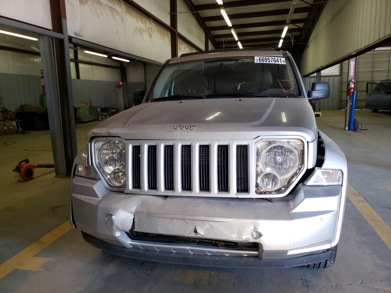 Photo 9 from auction – 2011 JEEP LIBERTY SP with VIN 1J4PP2GK2BW564711
