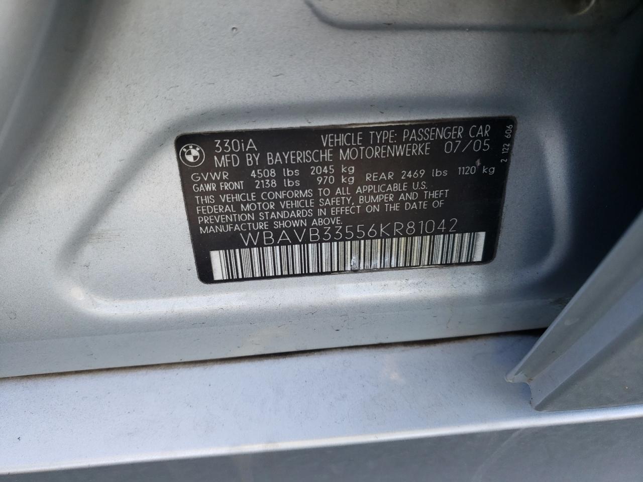 Photo 10 from auction – 2006 BMW 330 I with VIN WBAVB33556KR81042